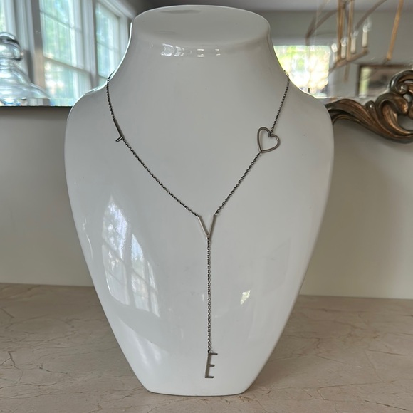 JZJ Jennifer Zeuner 925 Sterling Silver LOVE Elegant Heart Lariat Necklace - Picture 2 of 8